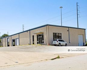 4001 Warehouse Row