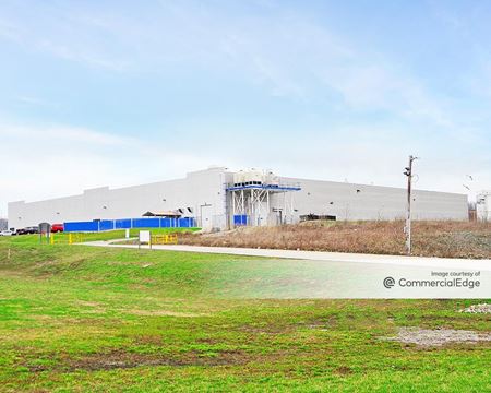 Photo of commercial space at 195 South Tanners Creek Drive in Lawrenceburg