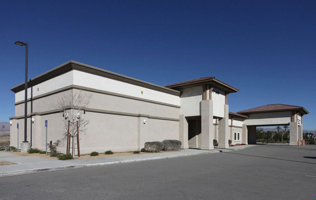 Palm Desert Healthcare Facility