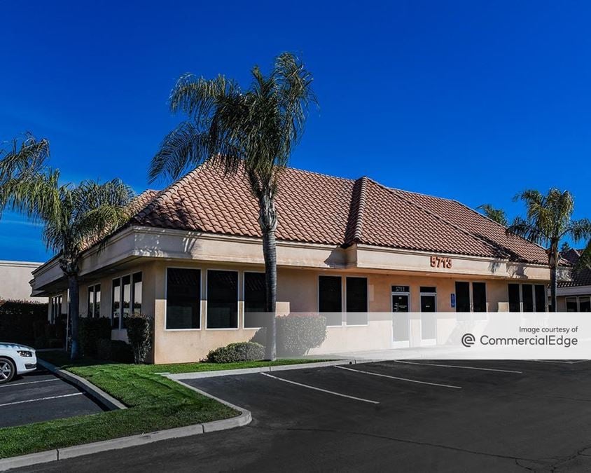 Pavilion Professional