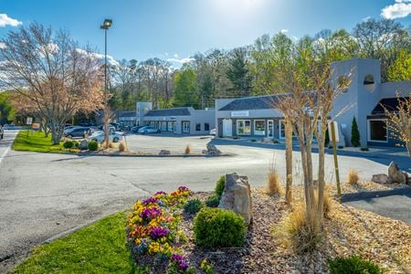 Photo of commercial space at 1223 Taft Highway in Signal Mountain