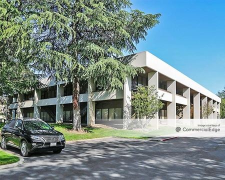 Photo of commercial space at 1515 River Park Drive in Sacramento