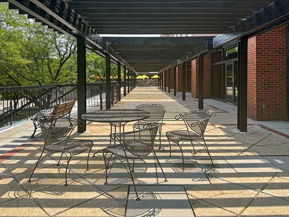 VA, Alexandria - 211 N Union