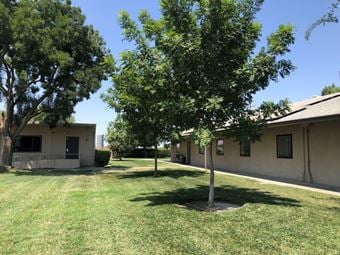 ±1,000 SF of Professional Office Space Off HWY-198