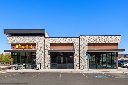 Retail space for Rent at 967 Country Lane in Santa Clara