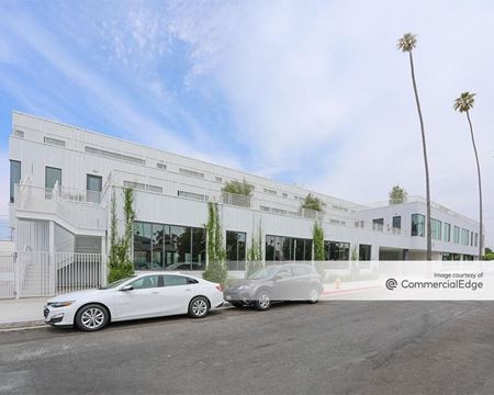 Office space for Rent at 3609 10th Avenue in Los Angeles