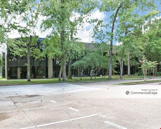 I Kingwood Place
