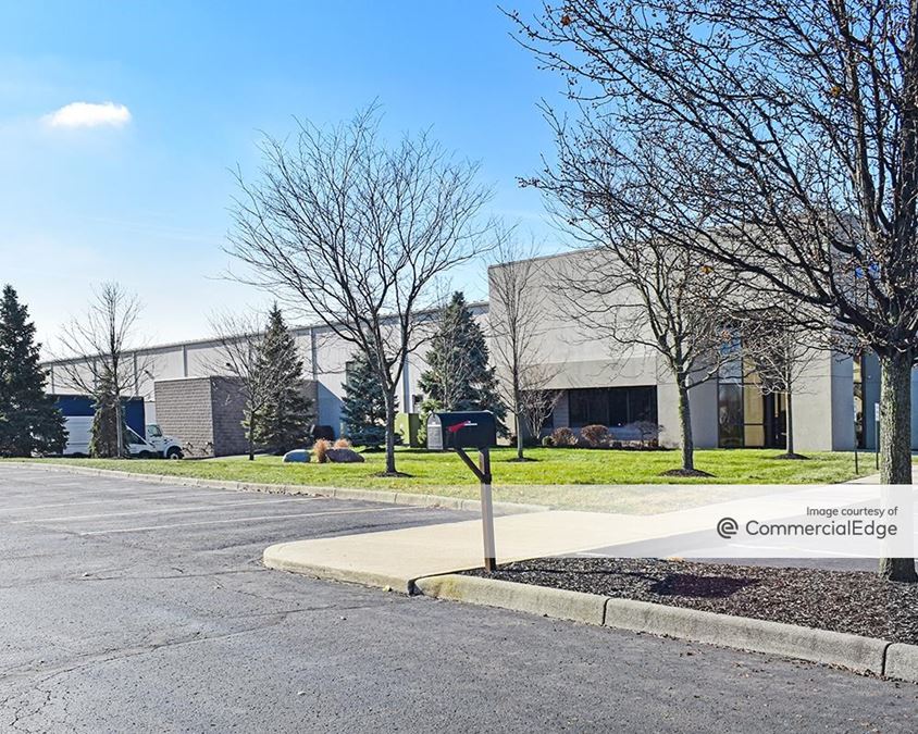 790 Cross Pointe Road - 790 Cross Pointe Road | Industrial Building