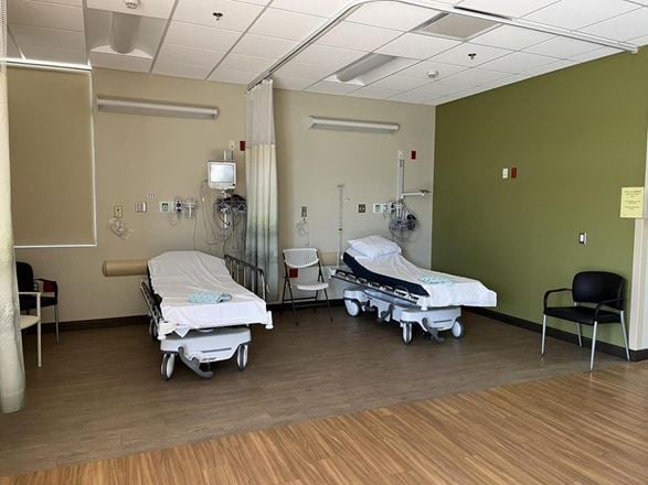 1653 E McMurray Blvd - Medical/Professional Office 7% CAP Investment Opportunity