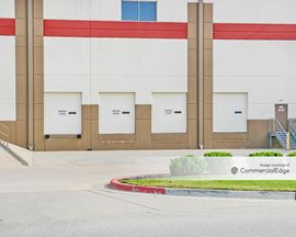 Riverside Logistics Centre - 5710-5870 NW 41st Street