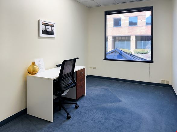 Regus - Bedminster - Crossroads Dr