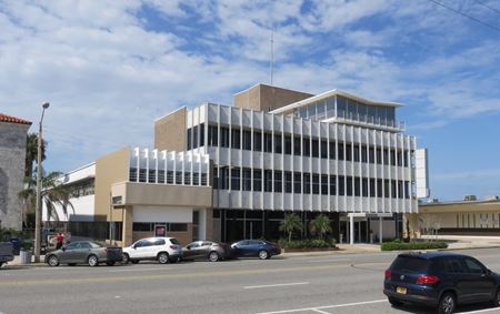 Freestanding Downtown Building - Daytona Beach