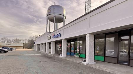Photo of commercial space at 1150 East Peace Street in Canton