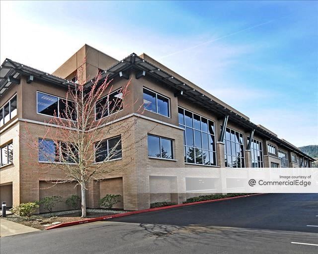 Maple Street Building