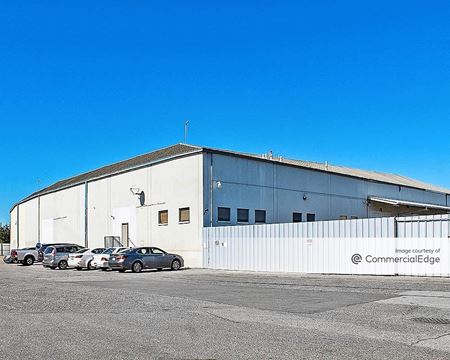 Industrial space for Rent at 2109 Frederick Street in Oakland