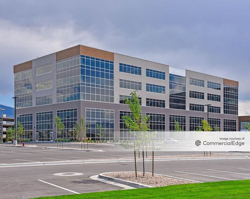 View 72 Corporate Center - CHG Healthcare Headquarters
