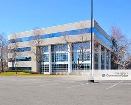 Atrium Corporate Park - 300 Atrium Drive