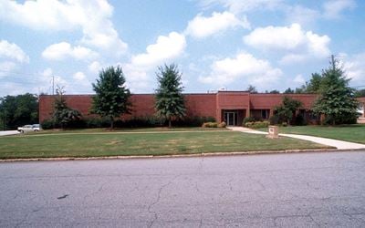2072 - Stone Mountain  Warehouse And Office Space