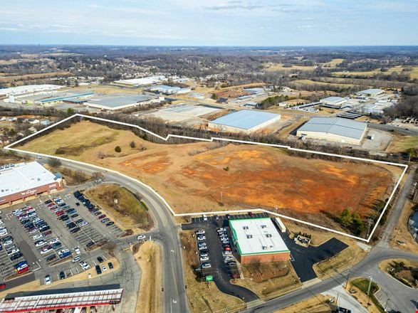 VacantLand space for Sale at East 17th Avenue in Springfield