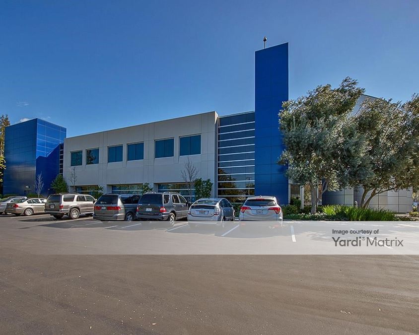 Valley Oak Corporate Center - 6377 San Ignacio Avenue