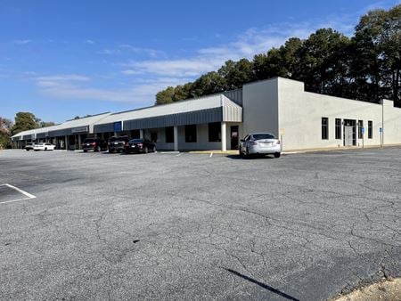 Photo of commercial space at 3744 Woodruff Rd in Columbus
