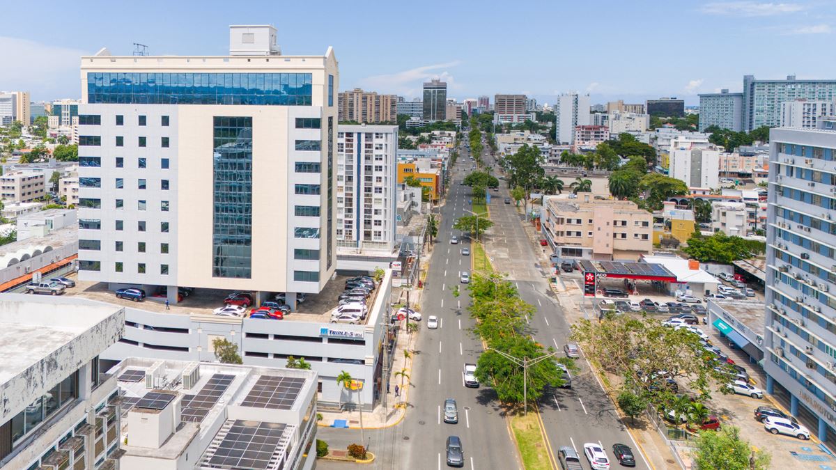 Office Space @ Empire Plaza in Hato Rey - For Sale & Lease