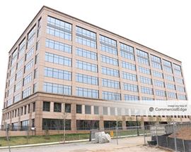 77 Upper Rock