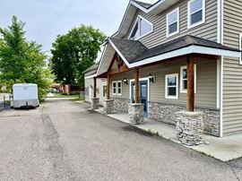 428 1st Ave W
