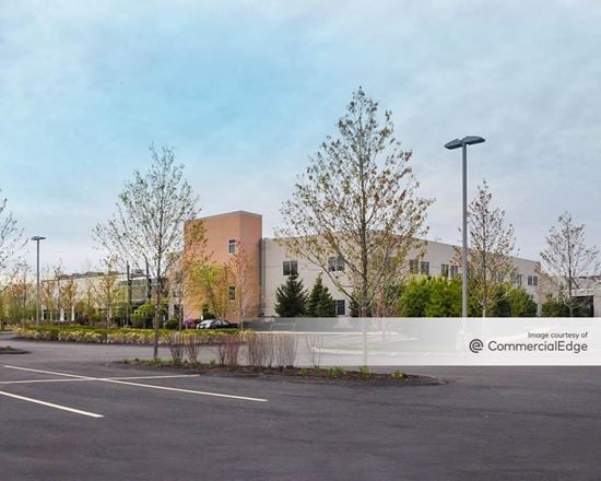 Centerpoint - 41 Seyon Street