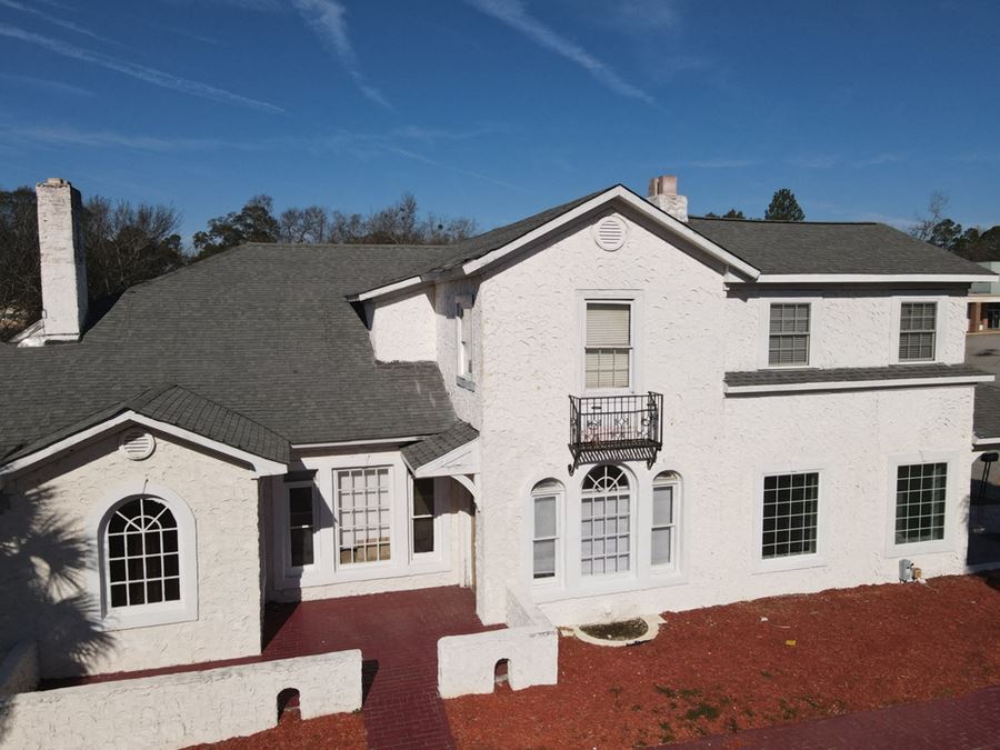 809 Peachtree Street