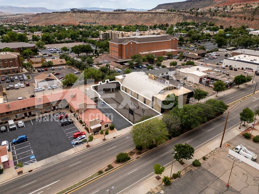 Former Auto Building For Lease