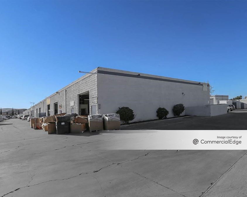 Fox Industrial Park 37925 6th Street East Industrial Building