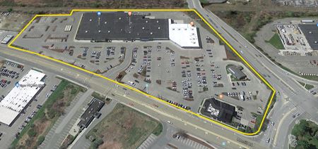 Large Shopping Center - National Tenants - Pittsfield