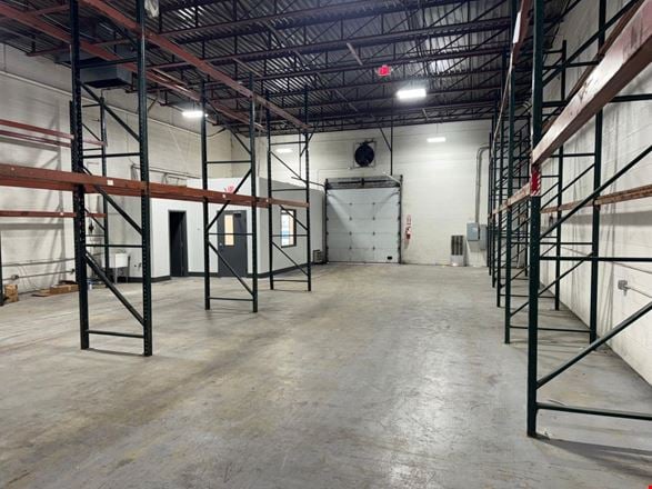 6619-6631 Iron Place