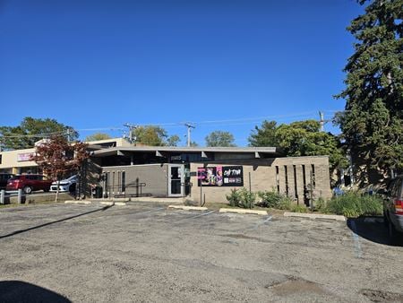 Retail space for Sale at 11415 S Harlem Ave in Worth