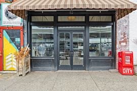 52 Public Market