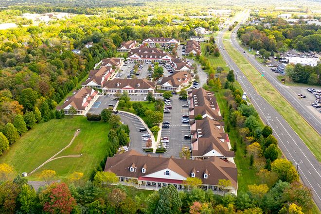 Suite Life at Branchburg Commons