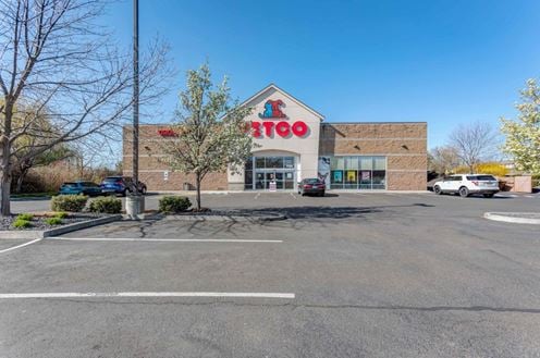 1725 Twin Creek Ln - Former Petco
