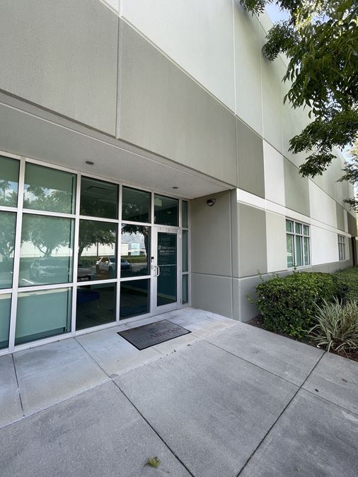 Central Florida Office/Flex For Lease