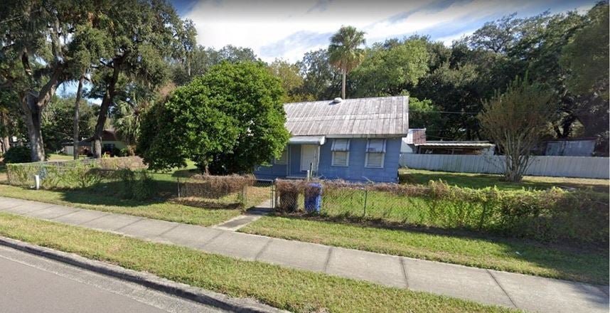 1.9 AC :: Residential Land ::  RSC-2 & AS-1, Brandon, FL  