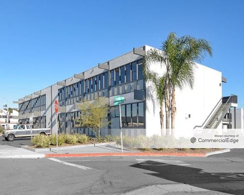 Pacific Highway Plaza