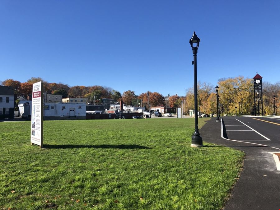 Anniversary Park Pad Site, Auburn