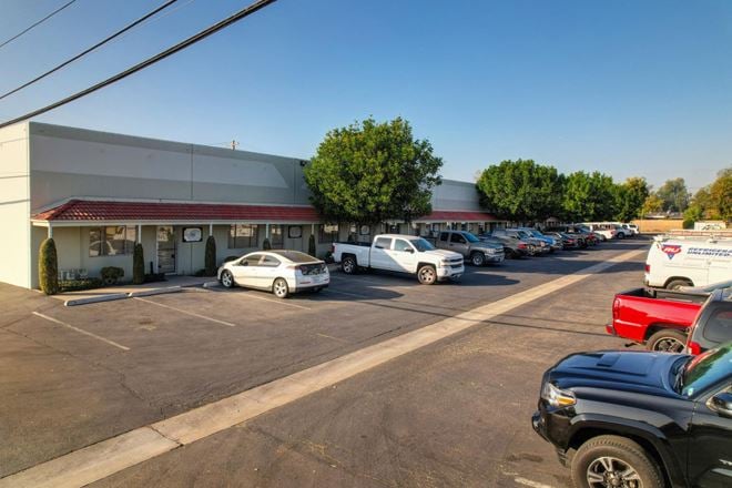 Fullerton Business Center