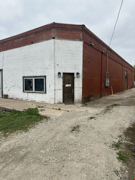Retail space for Sale at 18 South Alvin Ailey Street in Rogers