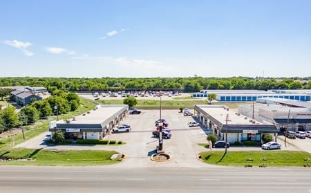 Retail space for Sale at 511 N Hewitt Dr in Hewitt