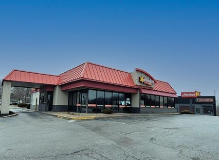 Retail space for Sale at 1100 SW 3rd St in Lees Summit