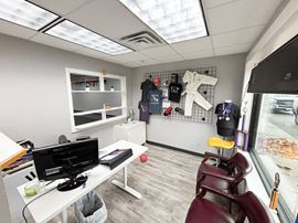 2,472 SF Retail Building for Sale