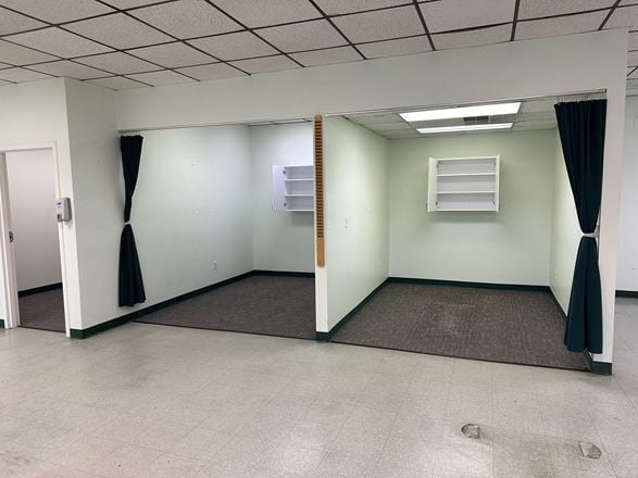 125 E Main St