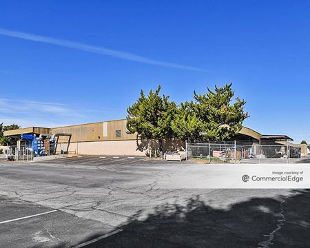 Photo of commercial space at 500 Linne Road in Paso Robles