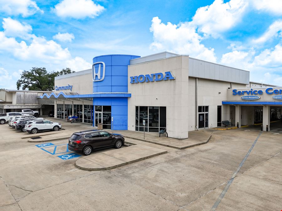 ±8.71 Acre Mixed-Use Portfolio Near Hwy 90 and Airport